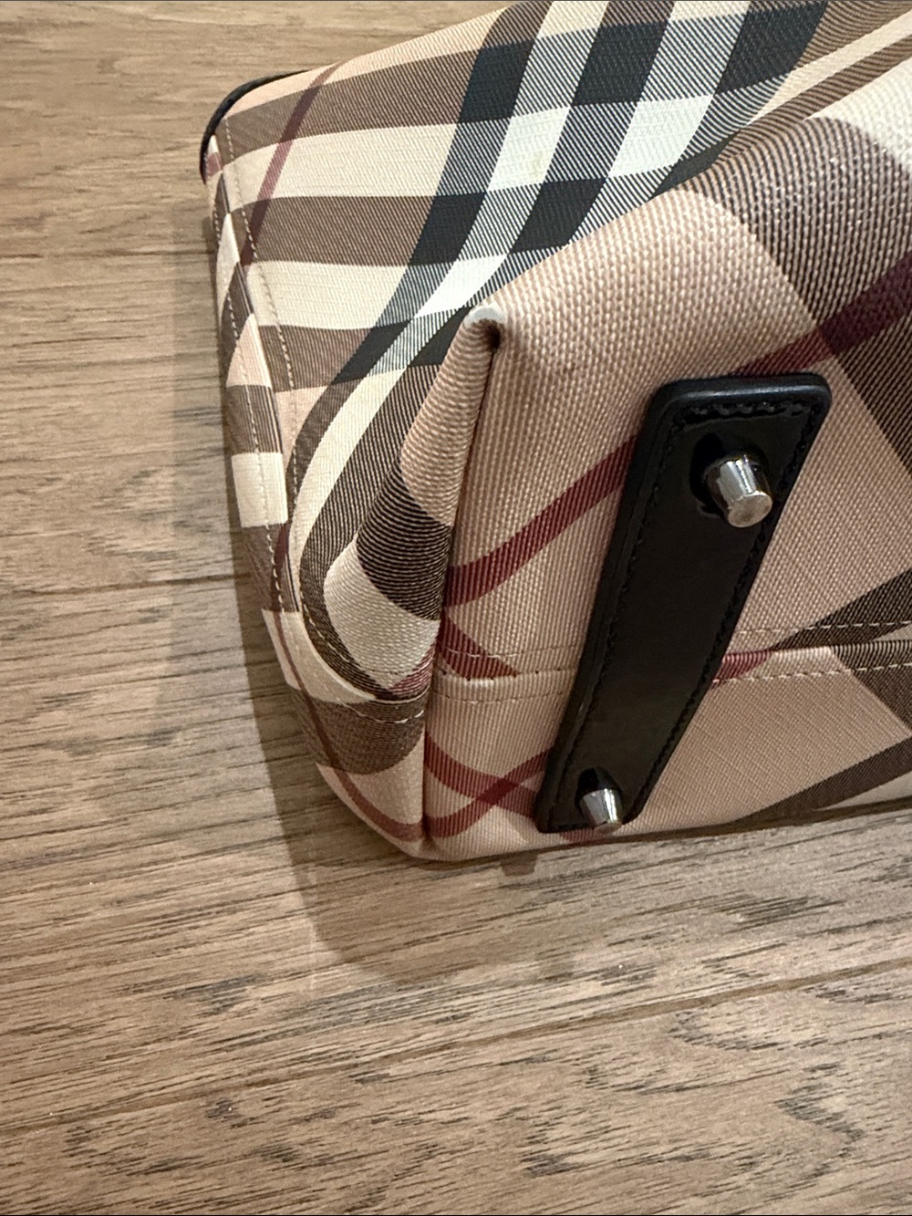 Burberry Supernova Tote - Picture 9 of 14